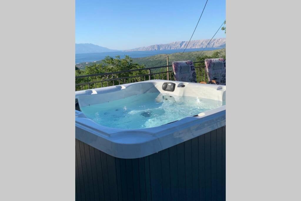 Villa Nona Tamara With Astonishing Sea & Mountains View Bribir  Eksteriør billede